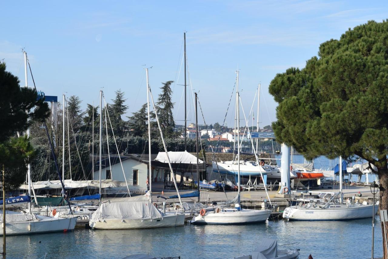 Albergo Trattoria Fioravante Peschiera del Garda Exterior foto